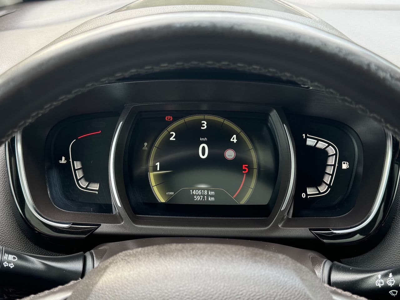 2018 Renault Espace — Miniatură 9