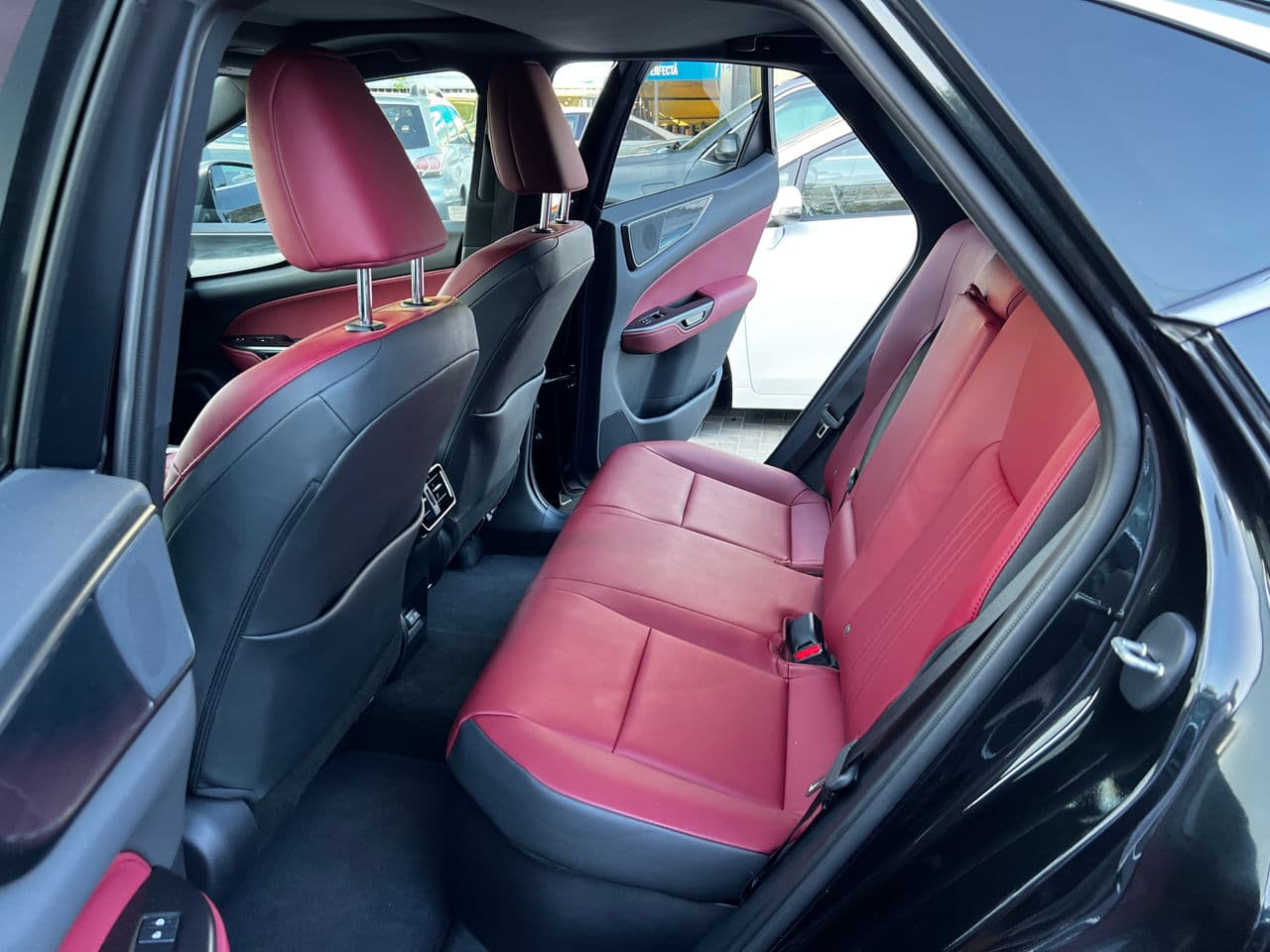 2022 Lexus NX 350H — Miniatură 12