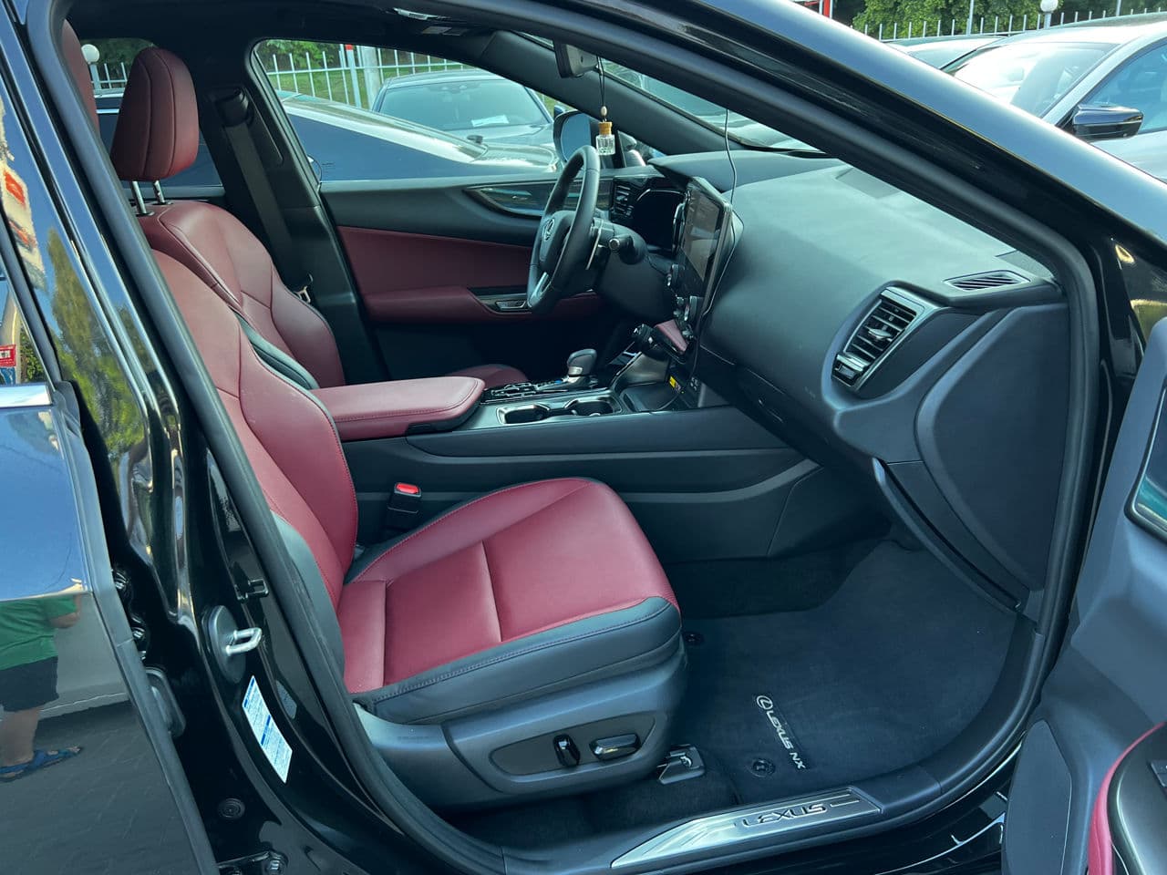 2022 Lexus NX 350H — Miniatură 15