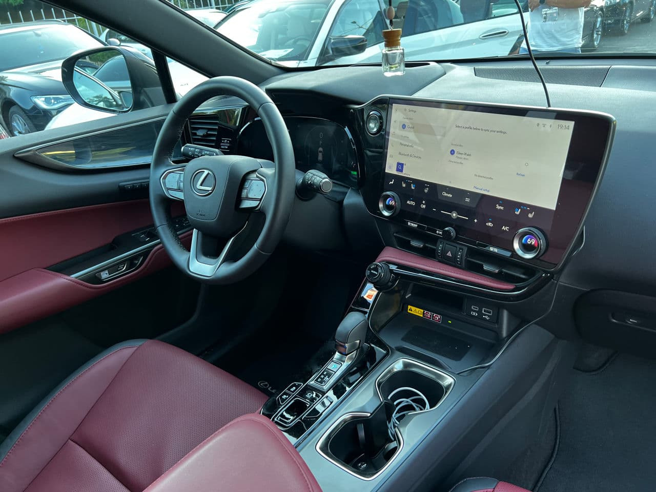 2022 Lexus NX 350H — Miniatură 6
