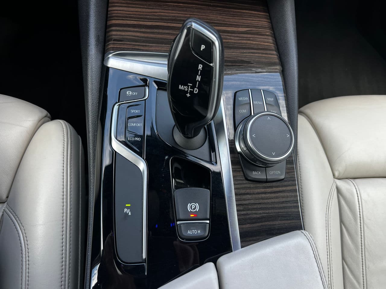2018 BMW 540 — Miniatură 14
