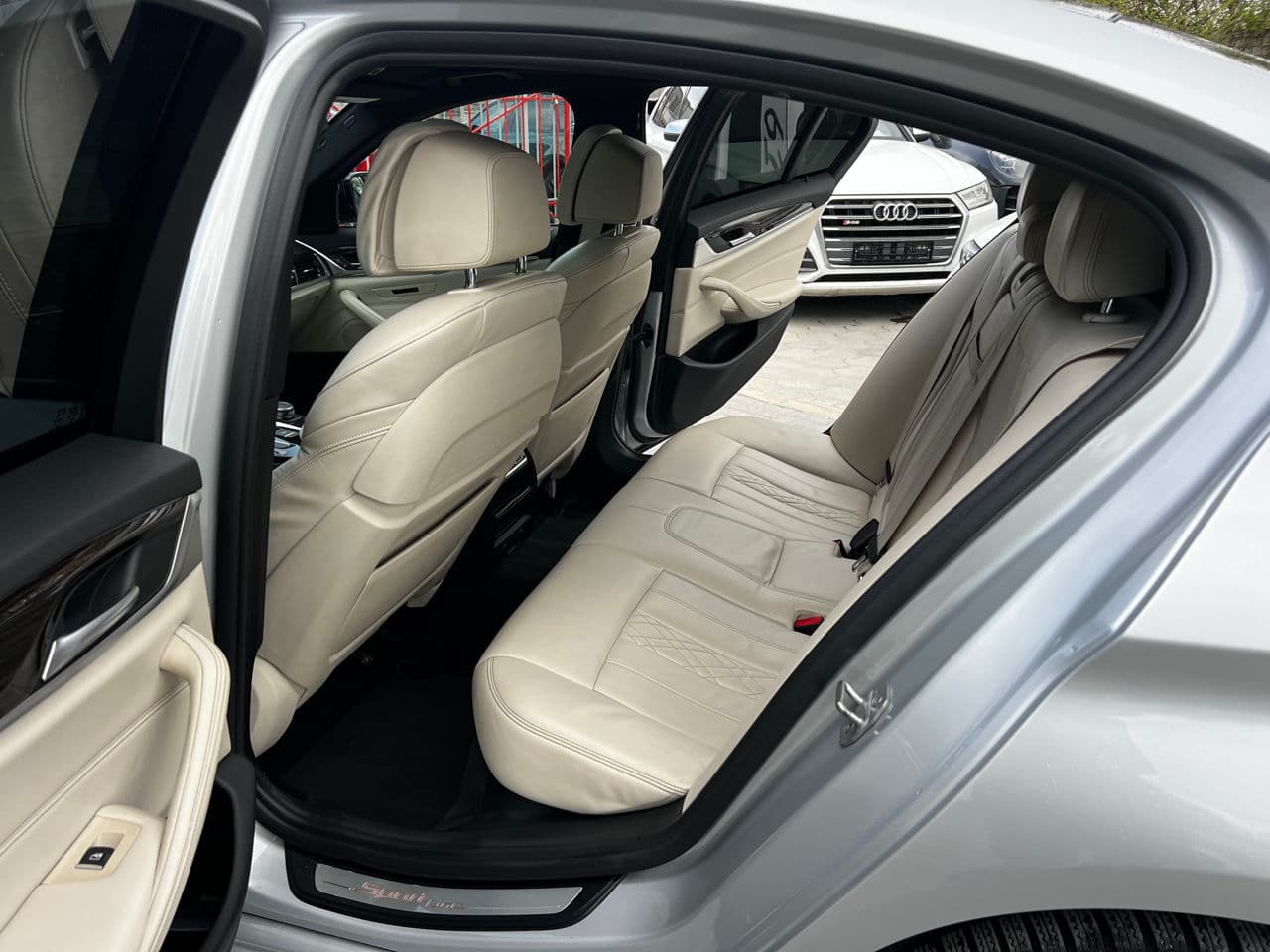 2018 BMW 540 — Miniatură 19