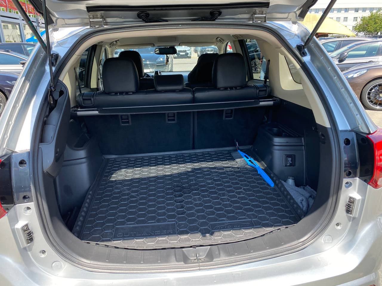 2018 Mitsubishi Outlander — Miniatură 18