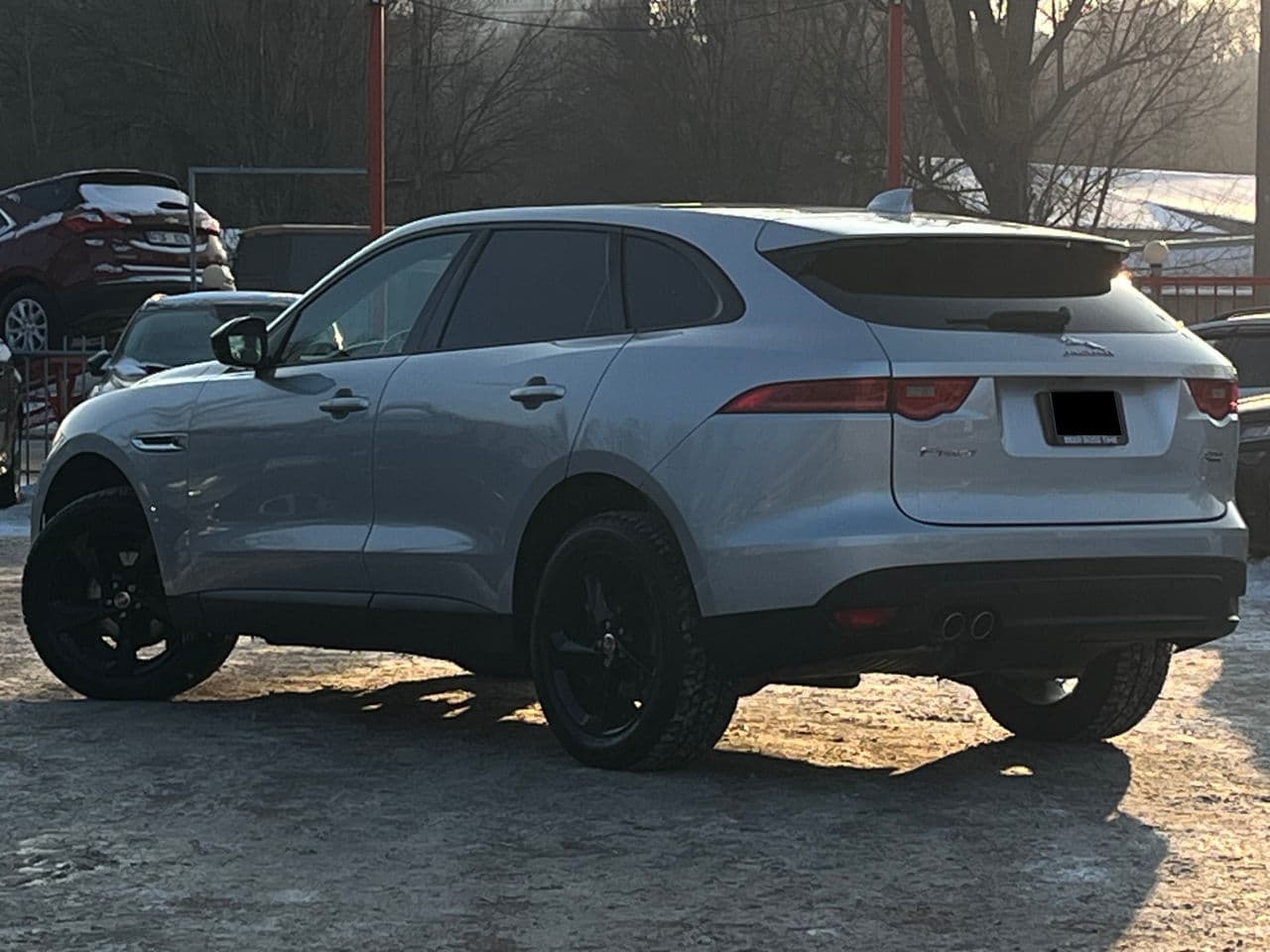 2016 Jaguar F-Pace — Miniatură 2