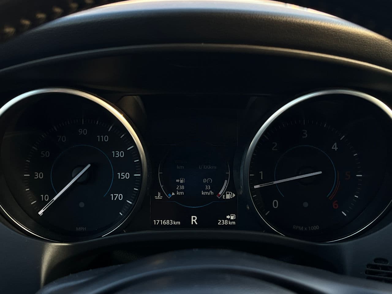 2016 Jaguar F-Pace — Miniatură 11