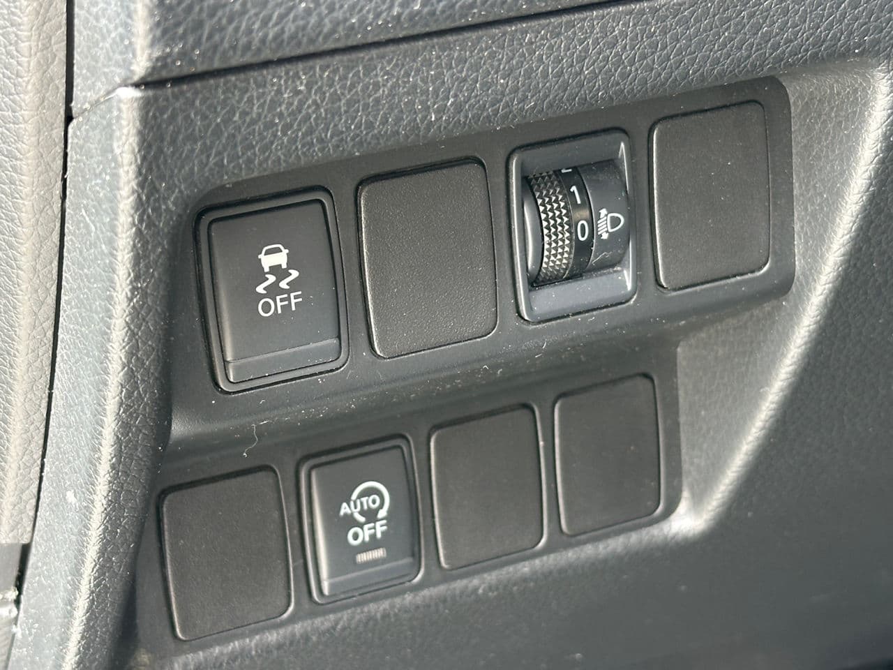 2015 Nissan Qashqai — Miniatură 16