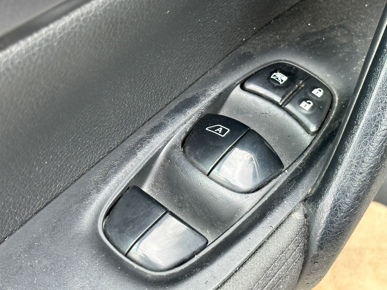 2015 Nissan Qashqai — Miniatură 15