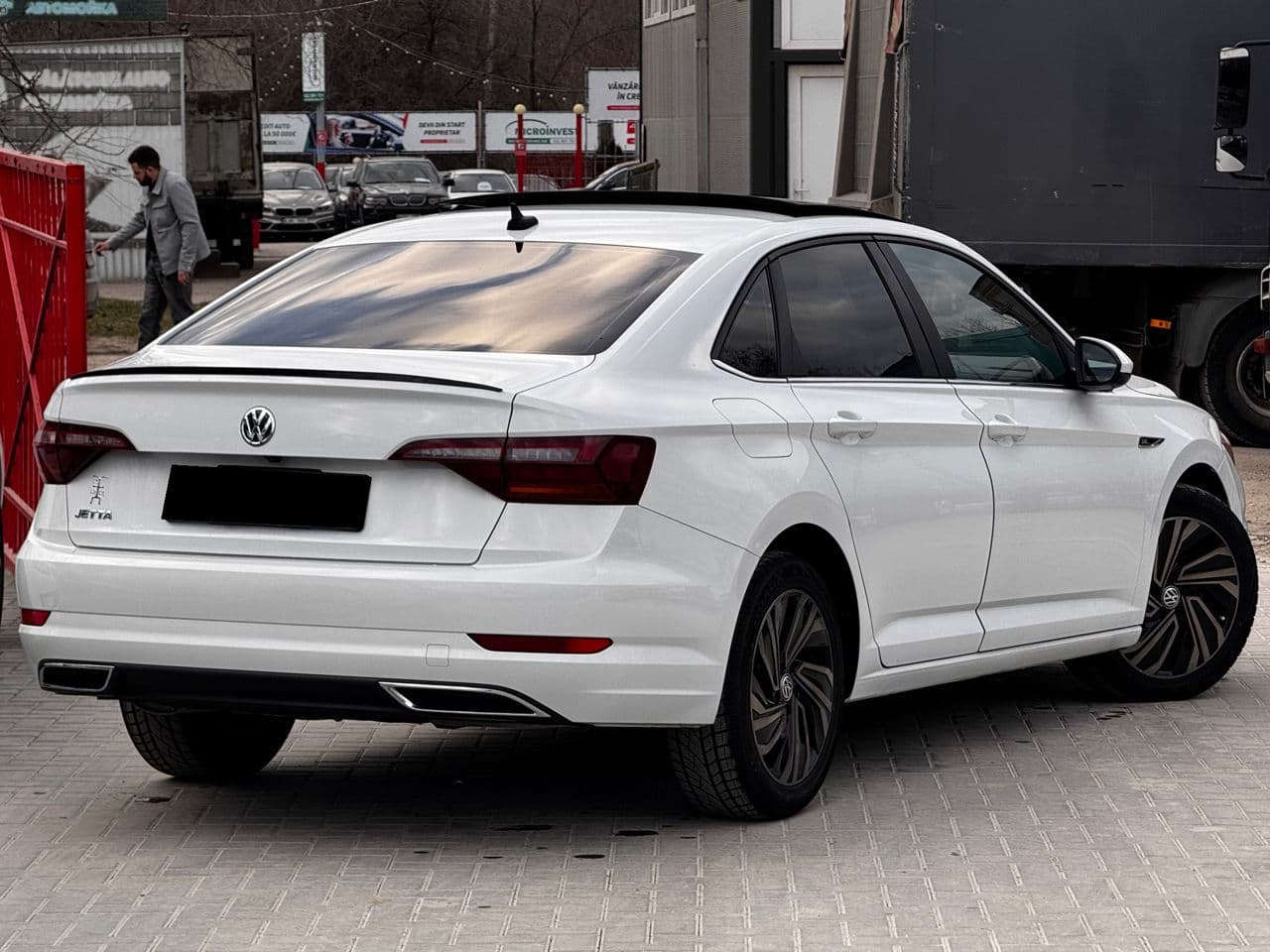 2018 Volkswagen Jetta — Miniatură 2
