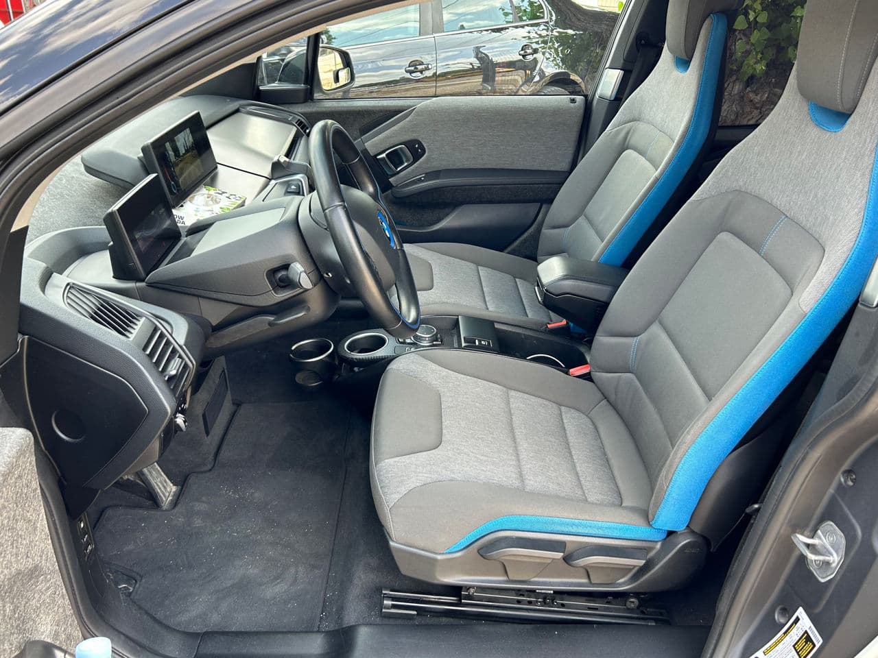 BMW i3 2016 — Миниатюра 8