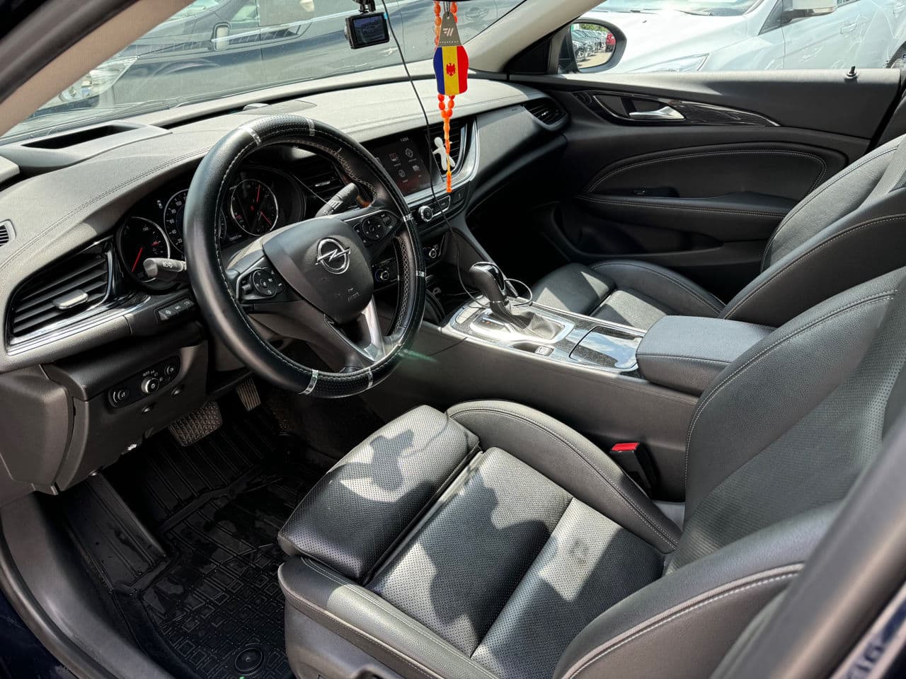 Opel Insignia 2018 — Миниатюра 6