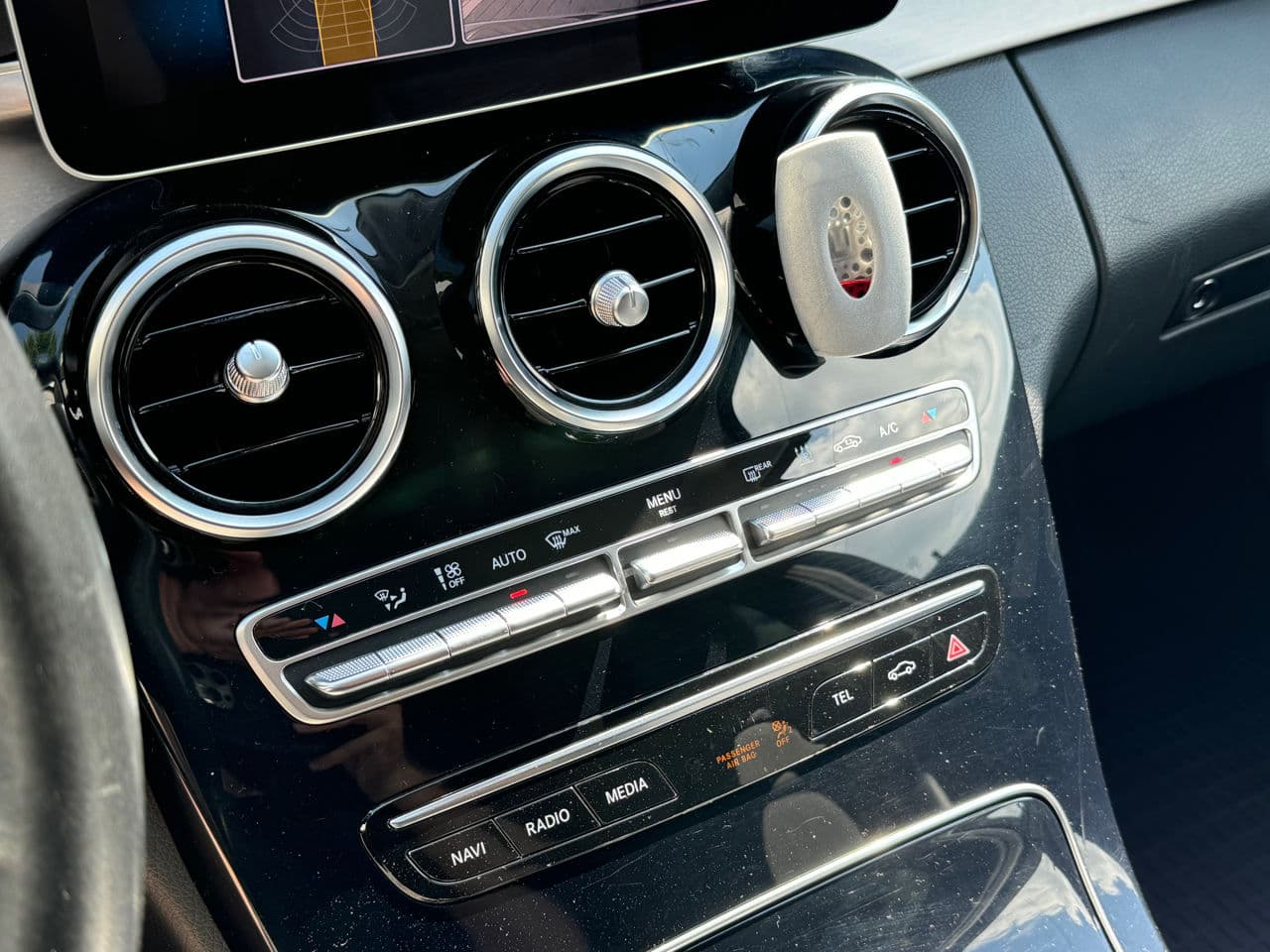 2019 Mercedes C 200 — Miniatură 11