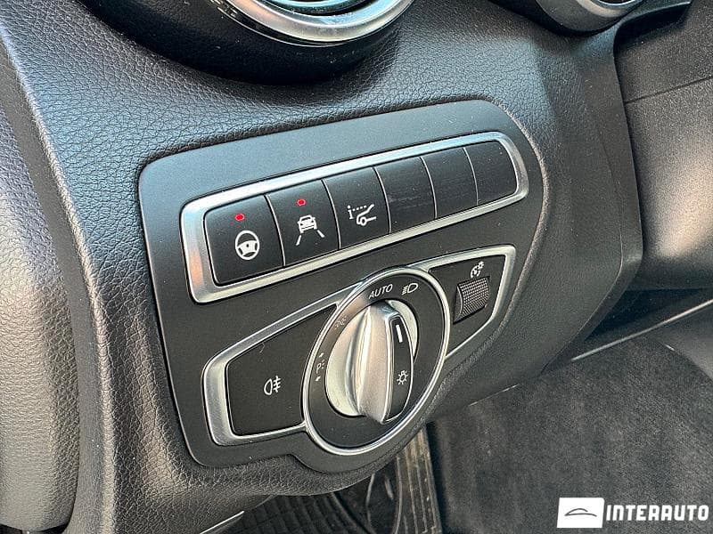 2019 Mercedes C 200 — Miniatură 19