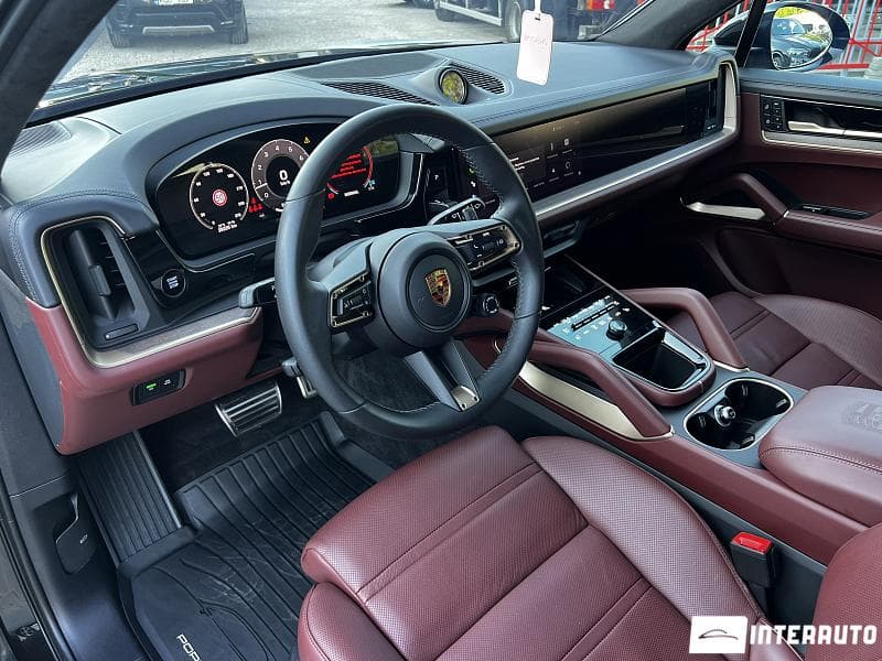 2024 Porsche Cayenne — Miniatură 5