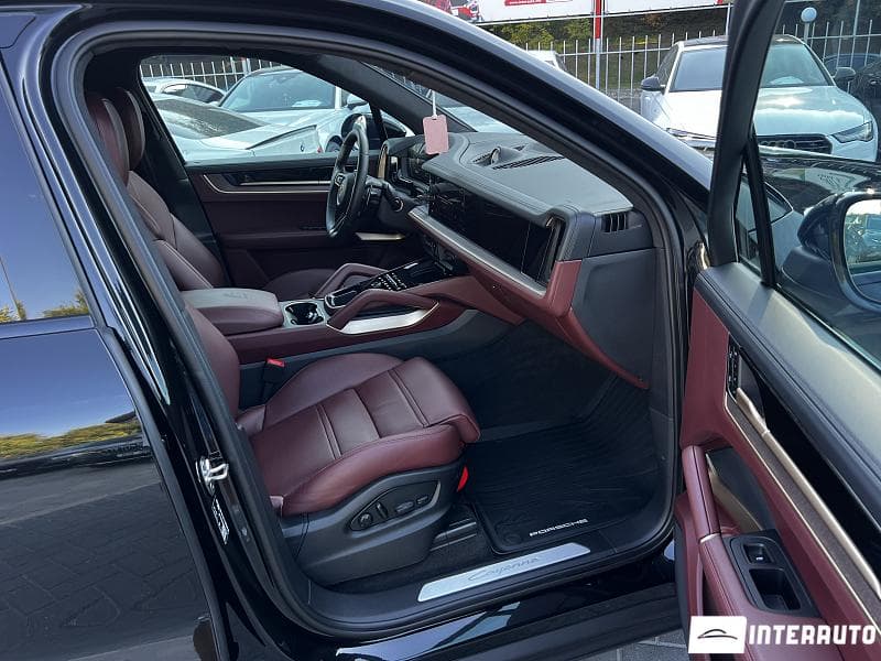 2024 Porsche Cayenne — Miniatură 13