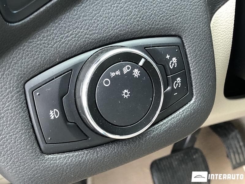 2014 Ford C-MAX — Miniatură 17