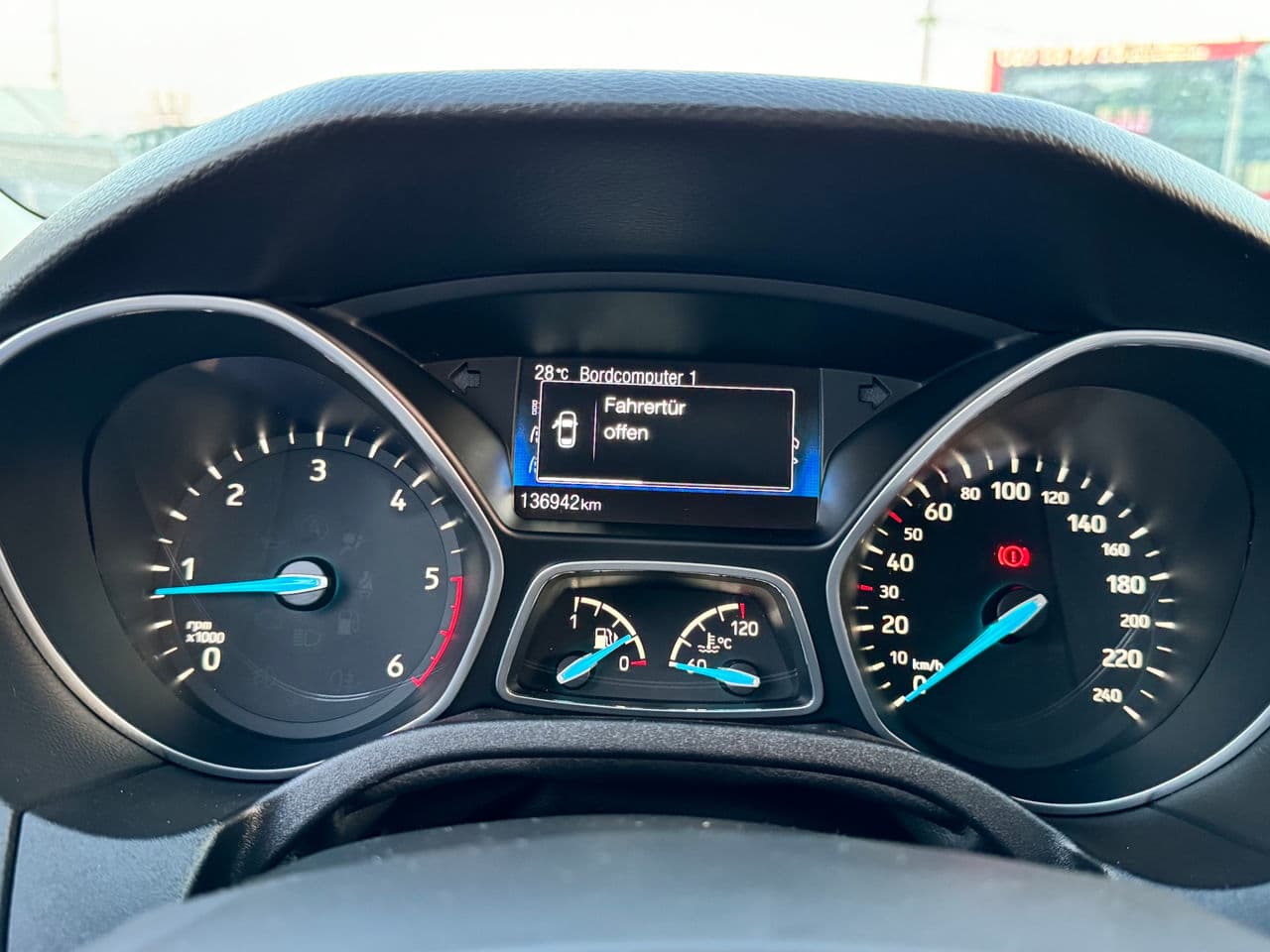 2017 Ford Focus — Miniatură 8