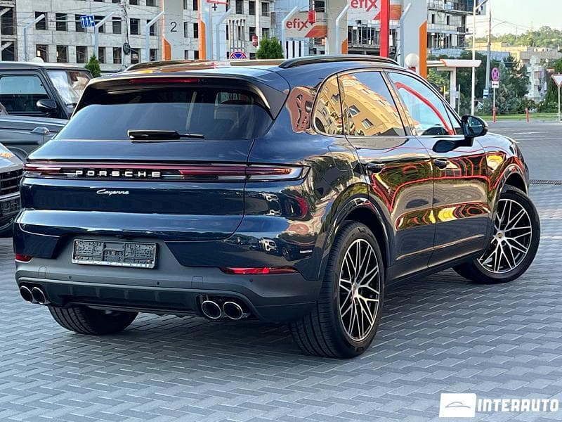 2024 Porsche Cayenne — Miniatură 4