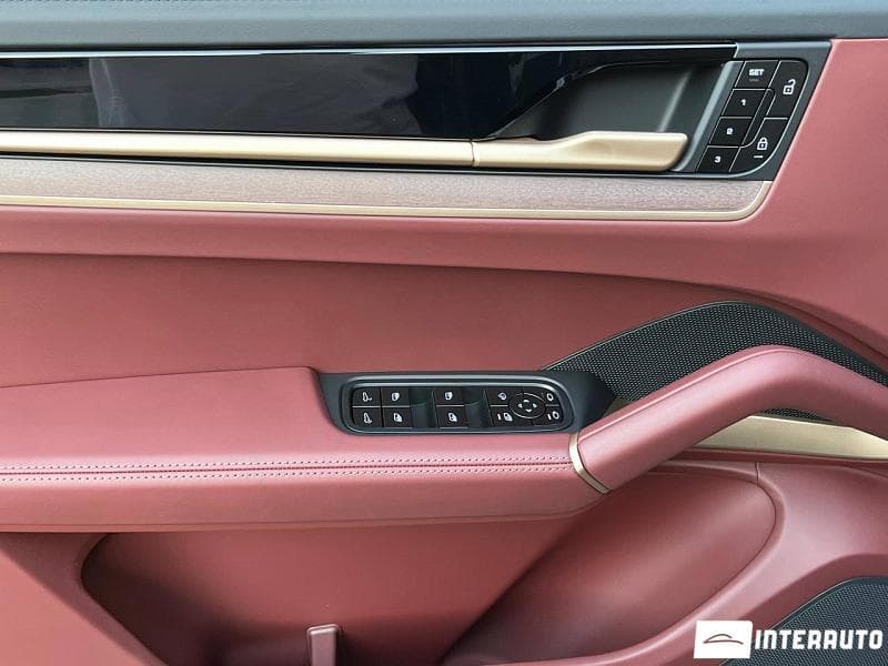 2024 Porsche Cayenne — Miniatură 5