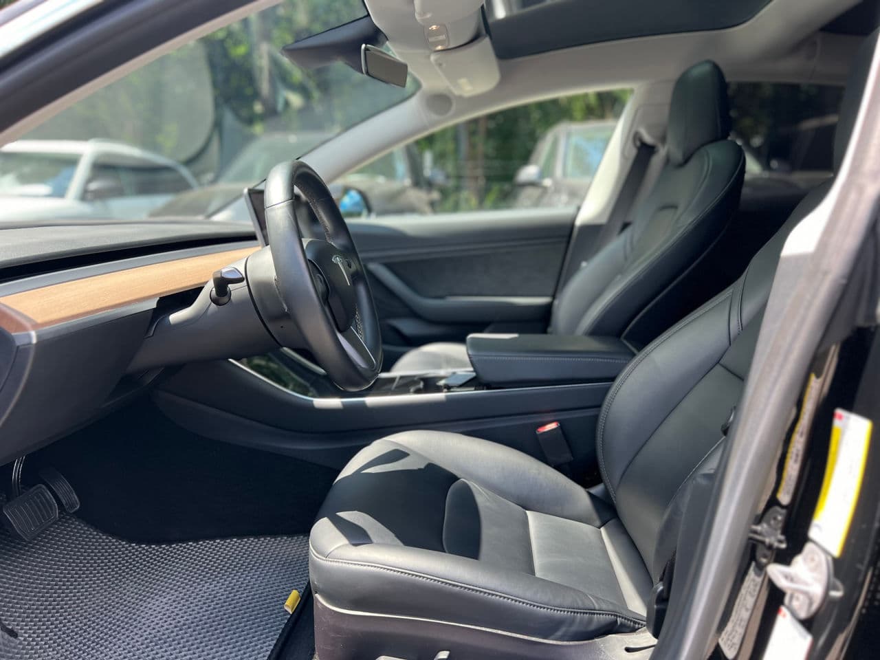 2018 Tesla Model 3 — Miniatură 7