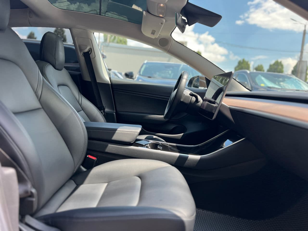2018 Tesla Model 3 — Miniatură 11