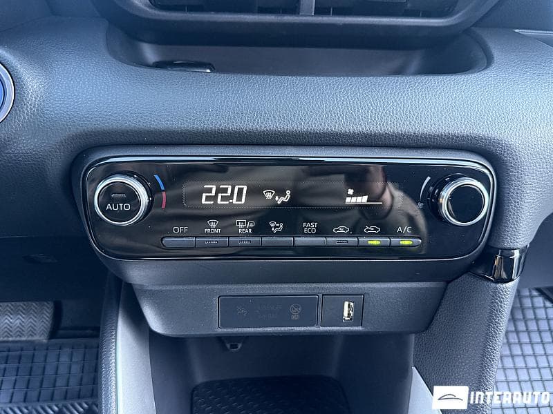 Toyota Yaris 2023 — Миниатюра 11