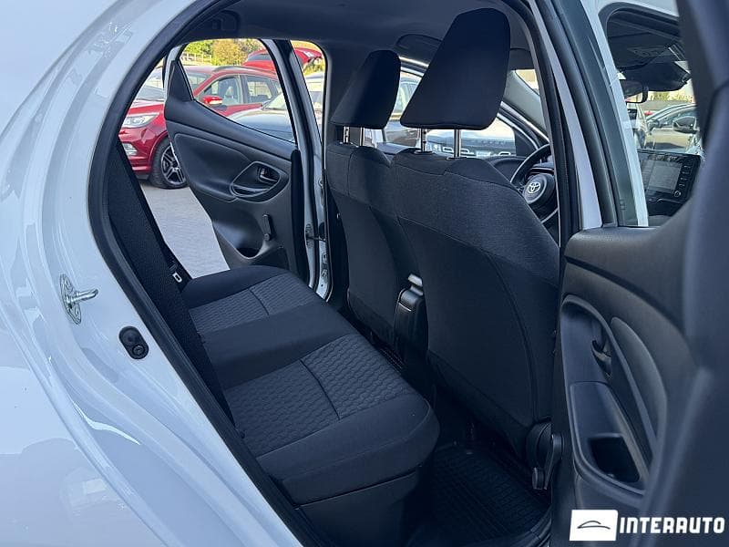 Toyota Yaris 2023 — Миниатюра 14