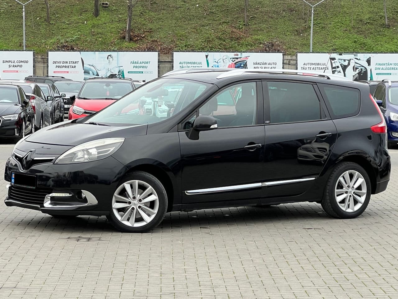 2014 Renault Grand Scenic — Miniatură 2