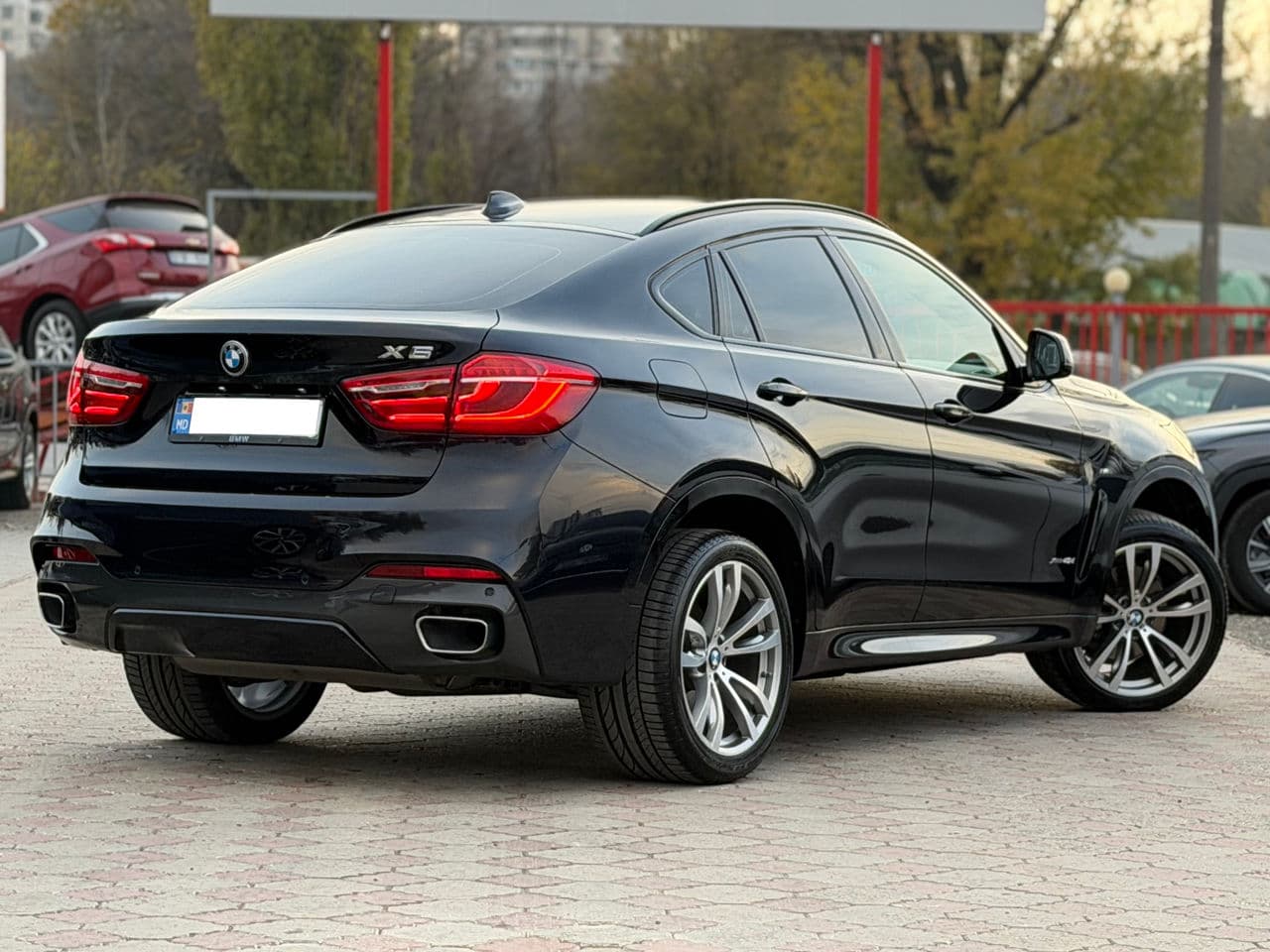2017 BMW X6 4.0D — Miniatură 2