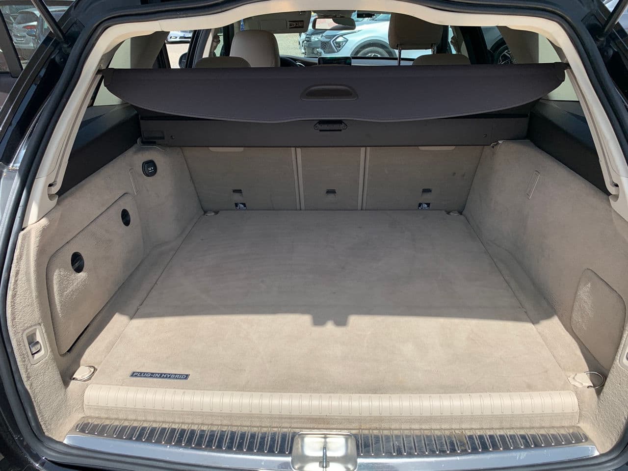2015 Mercedes C 350e — Miniatură 21