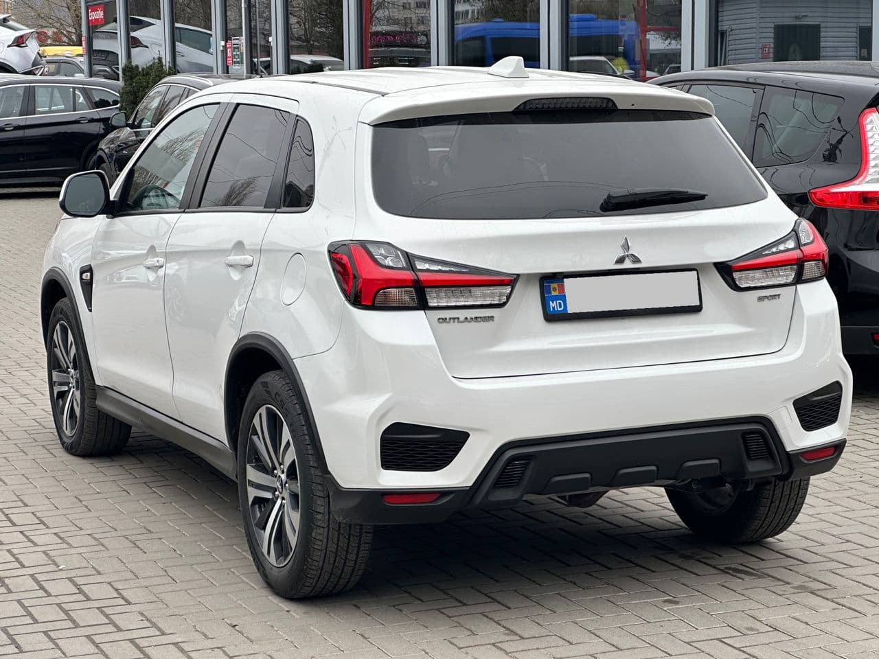 2021 Mitsubishi Outlander Sport — Miniatură 4