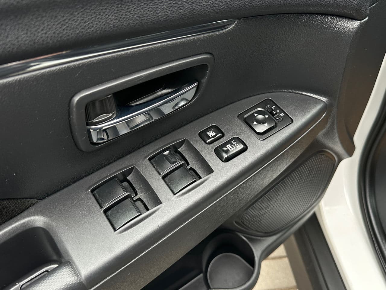 2021 Mitsubishi Outlander Sport — Miniatură 6