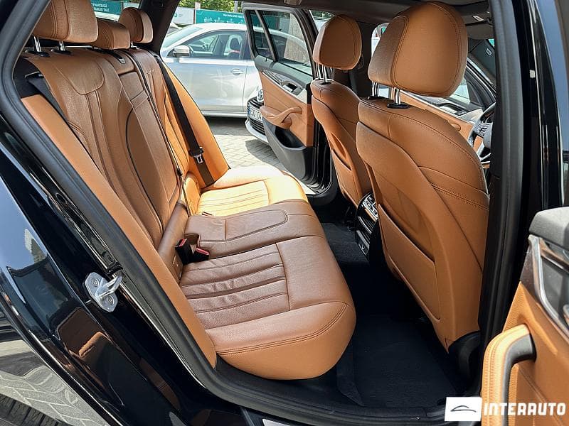 2018 BMW 520 — Miniatură 8