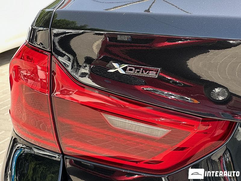 2018 BMW 520 — Miniatură 25