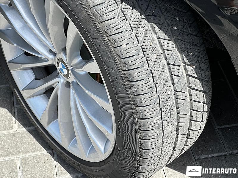 2018 BMW 520 — Miniatură 24
