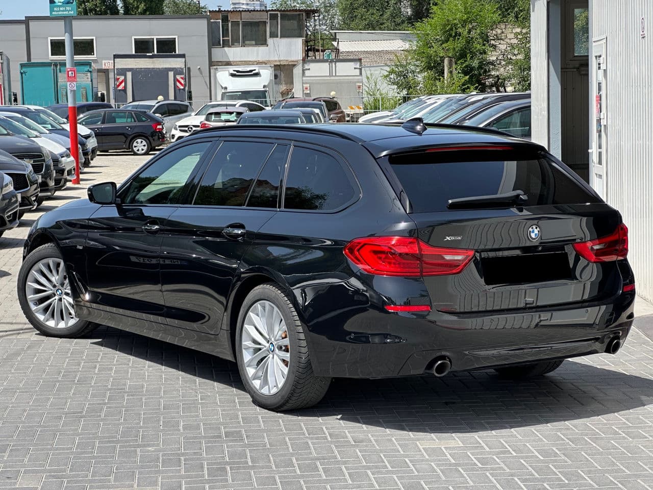2018 BMW 520 — Miniatură 4