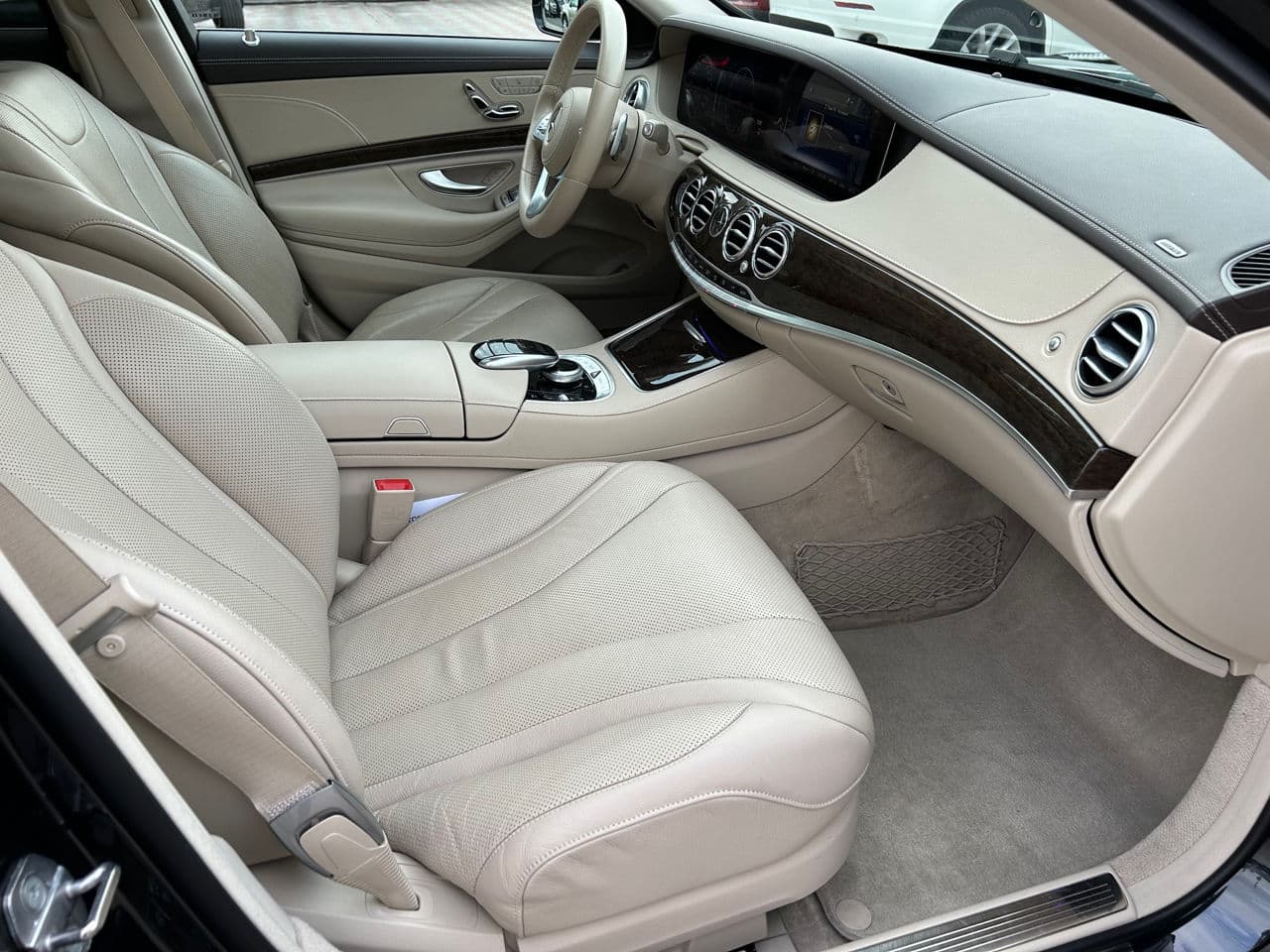 2018 Mercedes S 400 — Miniatură 17