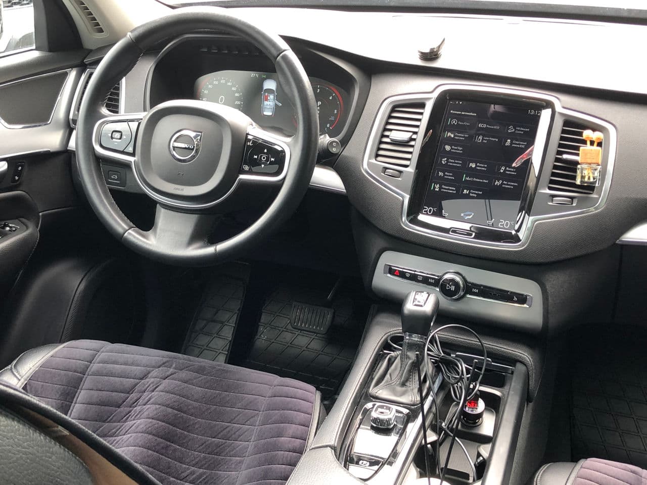 2017 Volvo XC 90 — Miniatură 11
