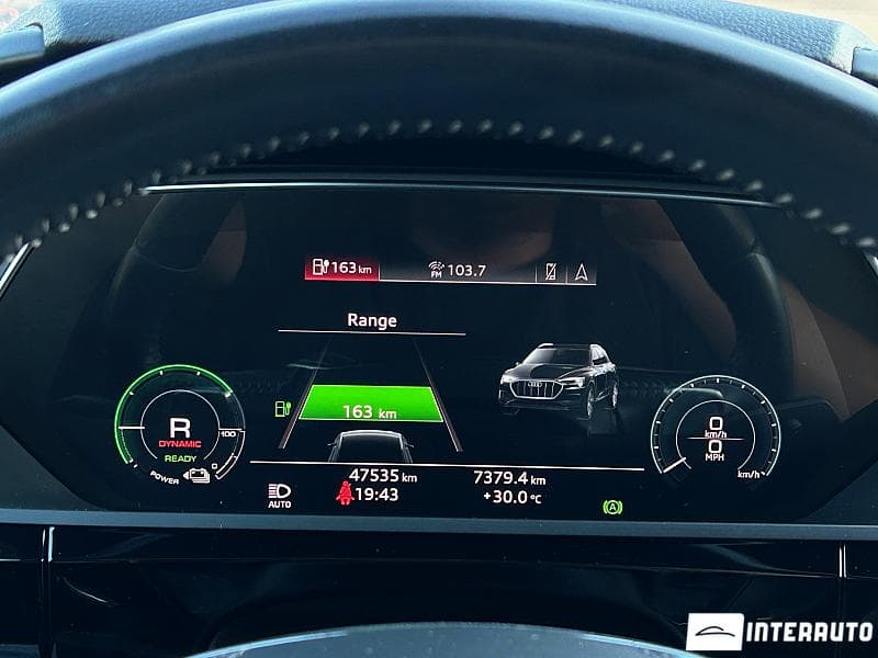 2019 Audi E-tron — Miniatură 11