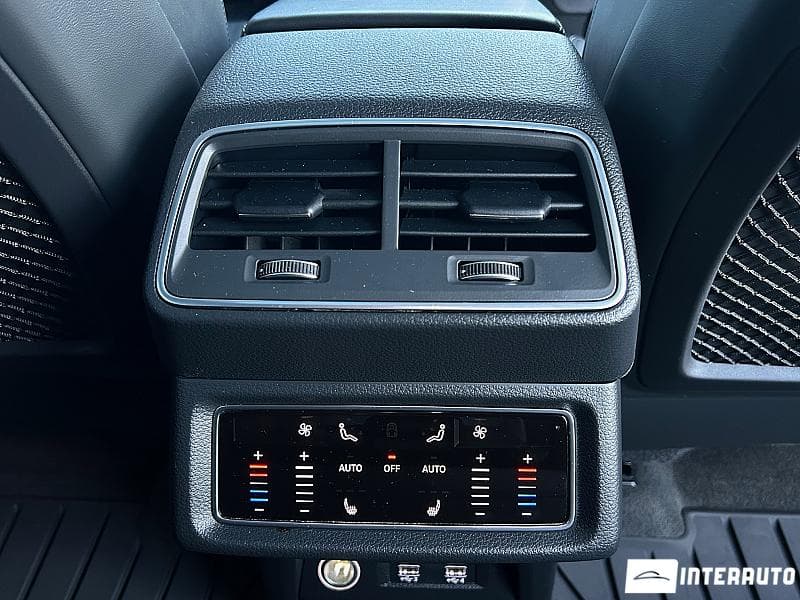 2019 Audi E-tron — Miniatură 21