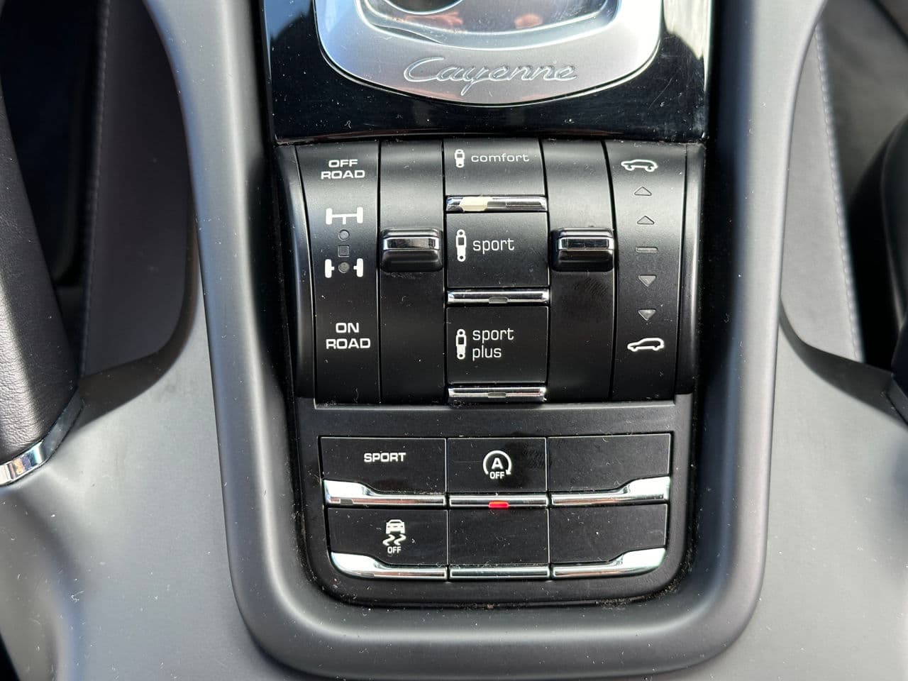 Porsche Cayenne 2014 — Миниатюра 15