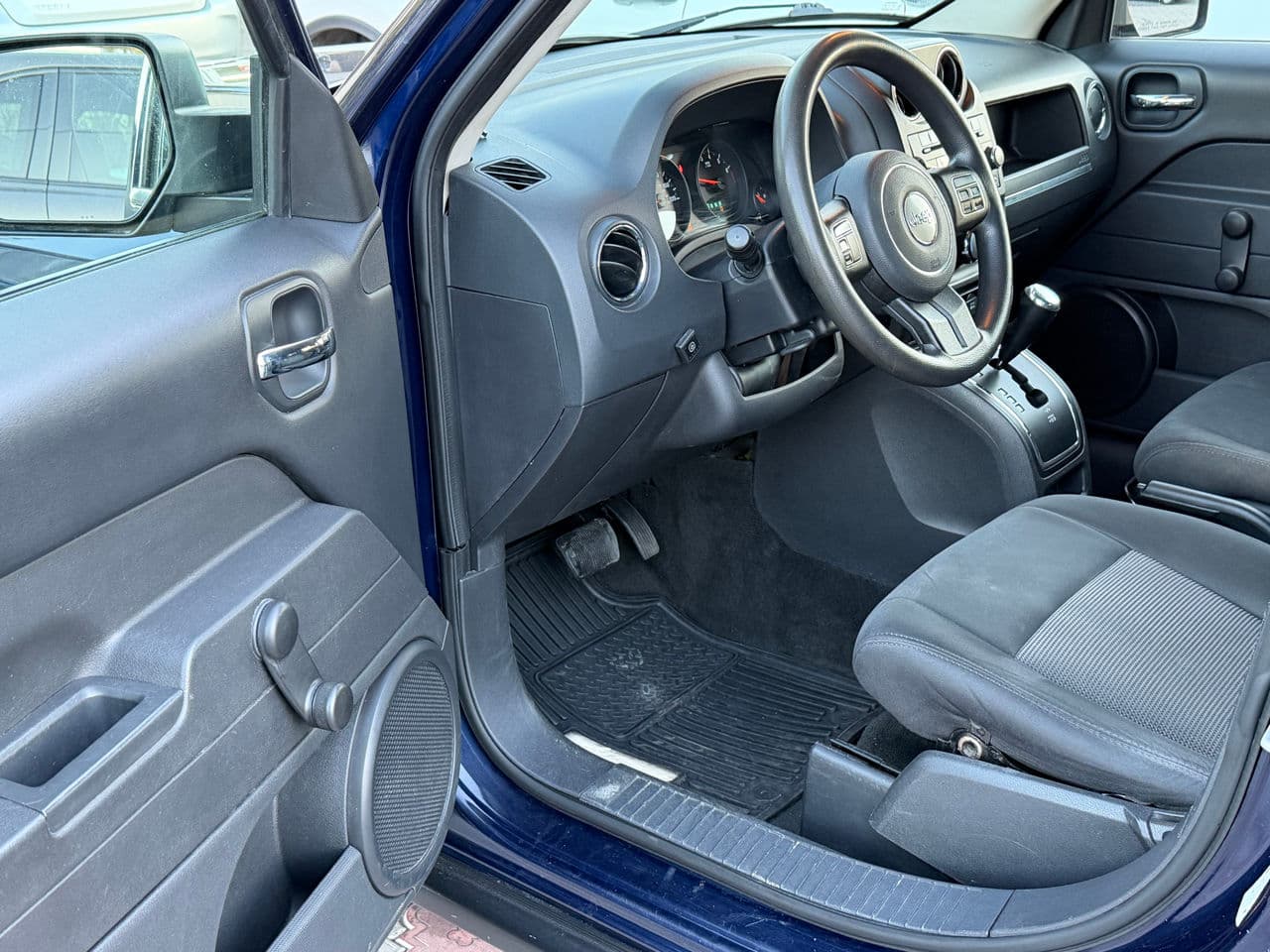 2012 Jeep Patriot — Miniatură 5