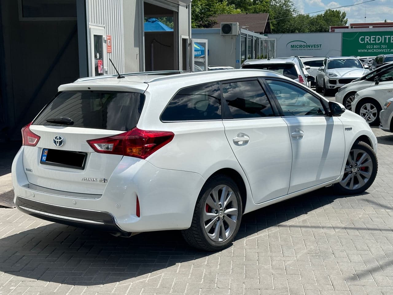 2013 Toyota Auris — Miniatură 3