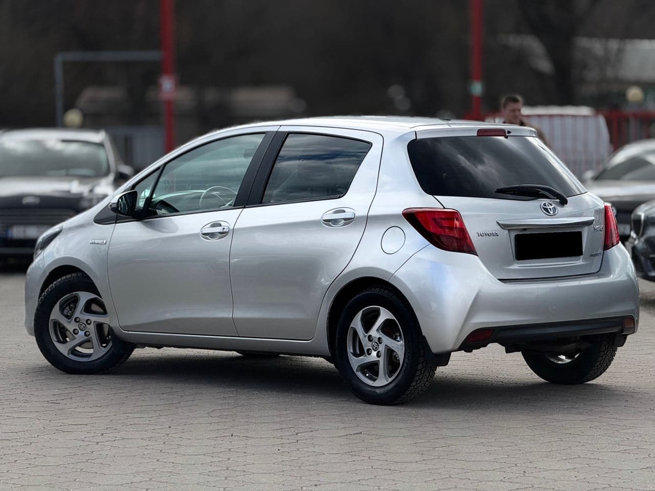 Toyota Yaris 2016 — Миниатюра 3
