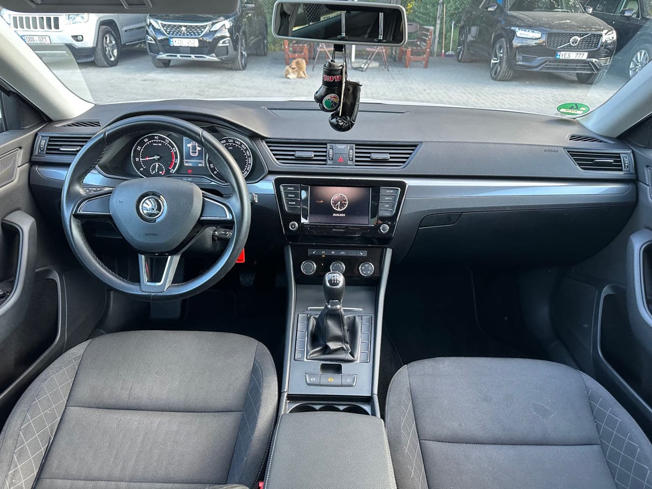 Skoda Superb 2019 — Миниатюра 8