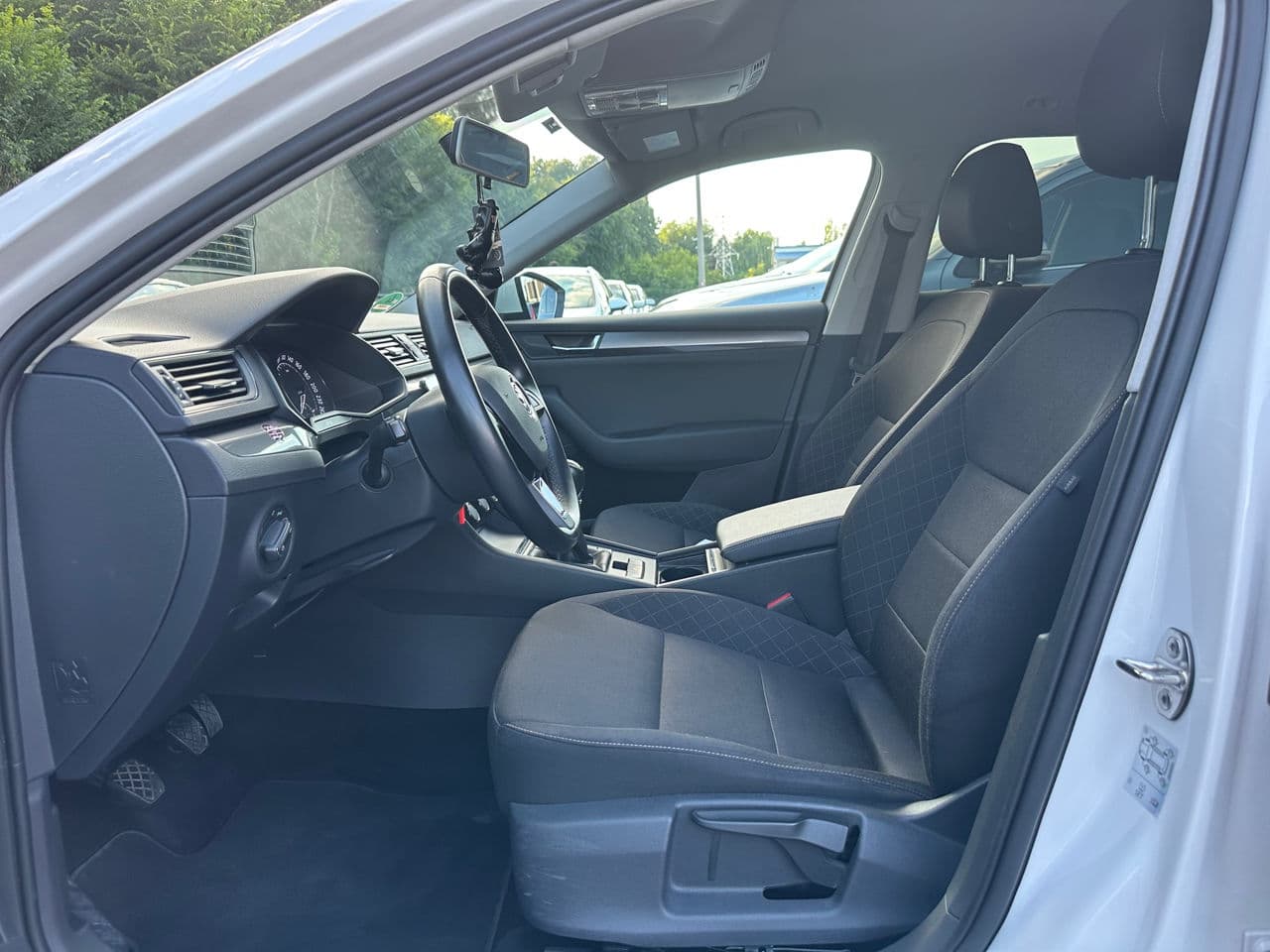 Skoda Superb 2019 — Миниатюра 5