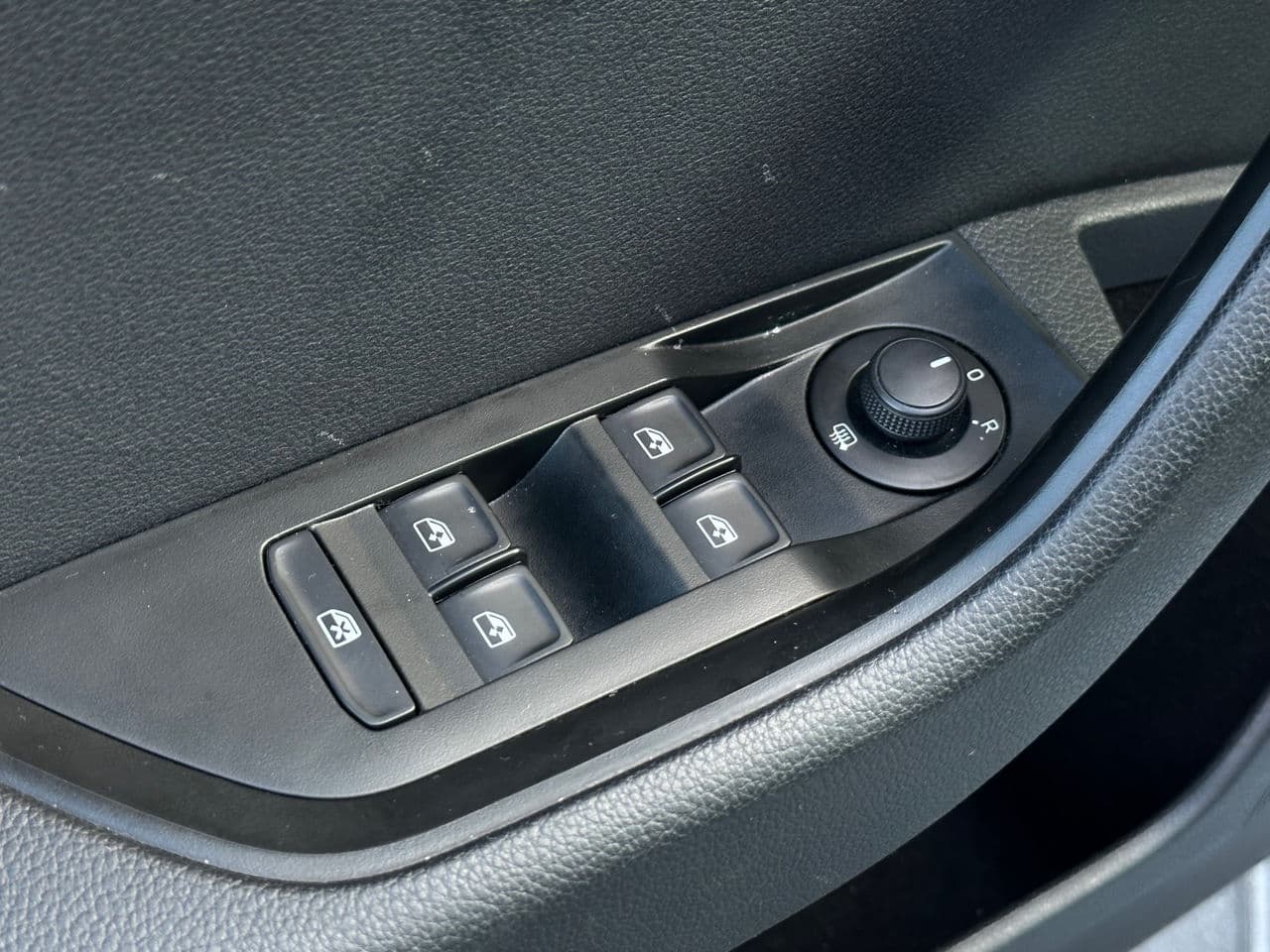Skoda Superb 2019 — Миниатюра 6