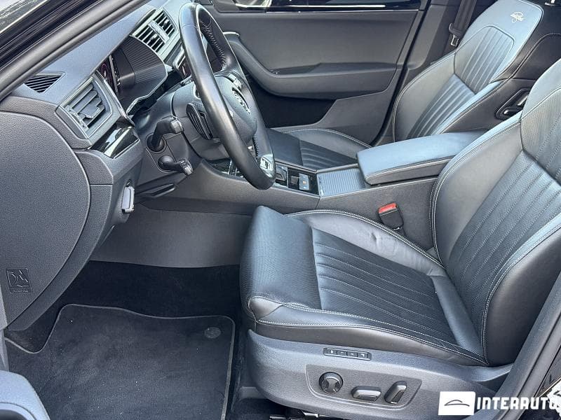 2021 Skoda Superb — Miniatură 9