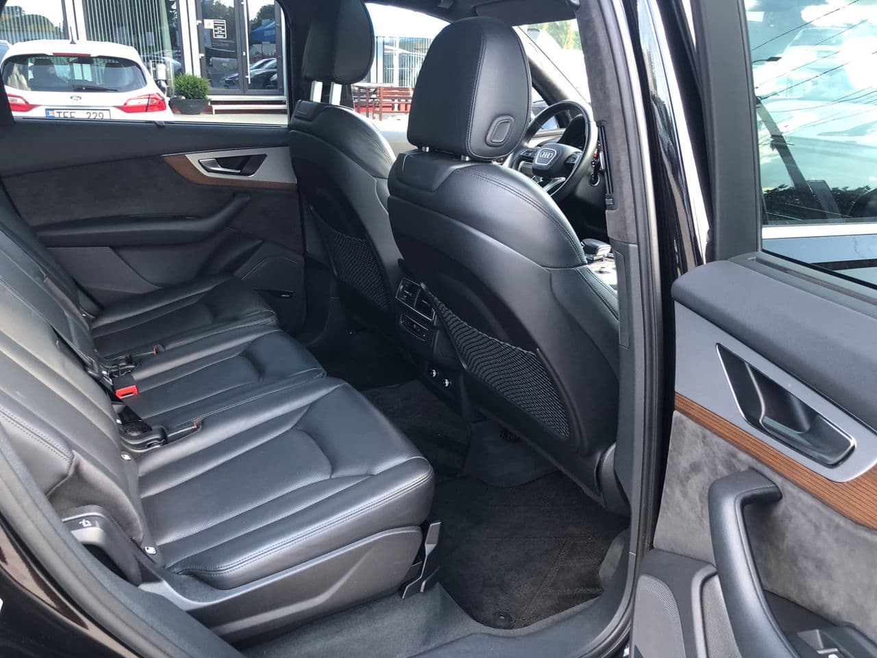 2018 Audi Q7 E-Tron — Miniatură 19