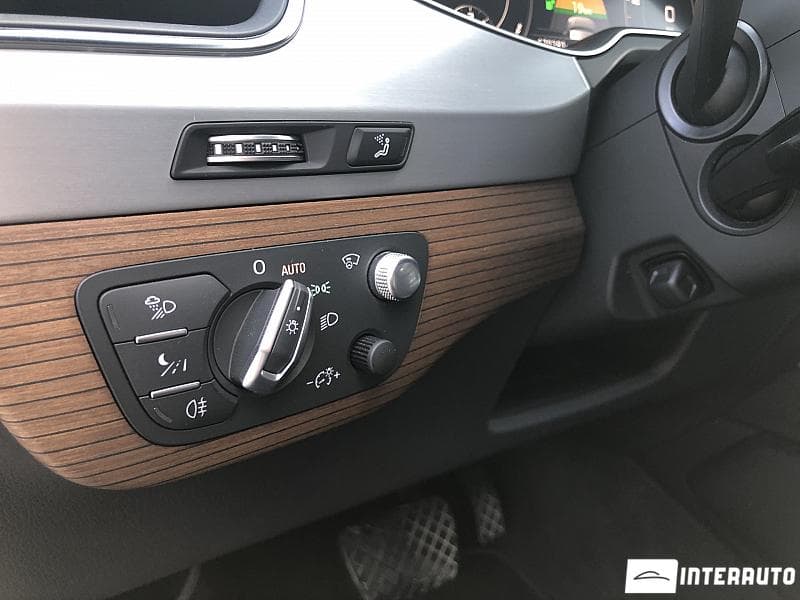 2018 Audi Q7 E-Tron — Miniatură 8