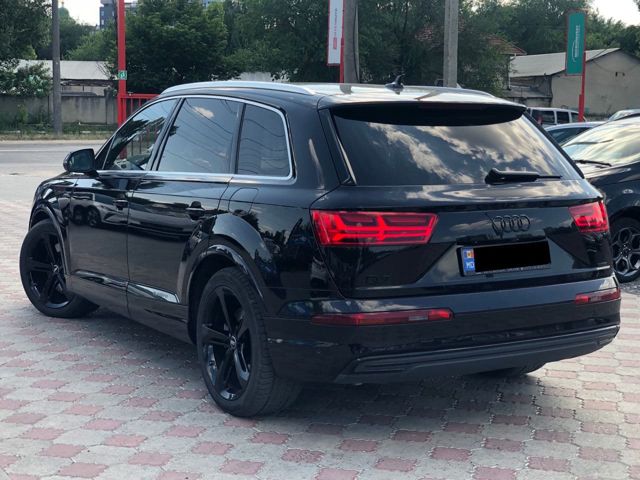 2018 Audi Q7 E-Tron — Miniatură 2
